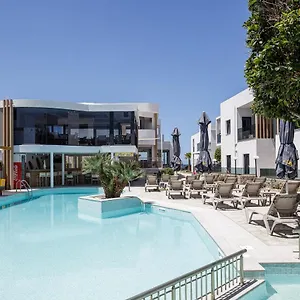 4* Aparthotel Golden Bay Boutique &